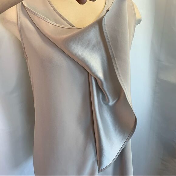 Melanie Lyne gray tank top blouse ruffle front Sz8 - Picture 4 of 6